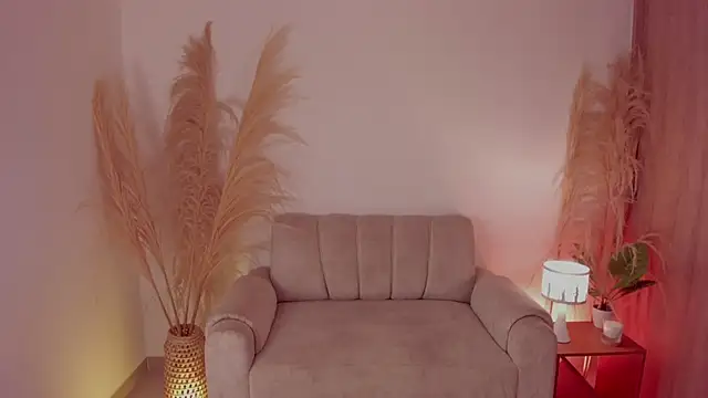 Snapshot of sara_gwen chatting on October 8, 2025, 1:03 am sara gwen online show from October 8, 2025, 1:03 am