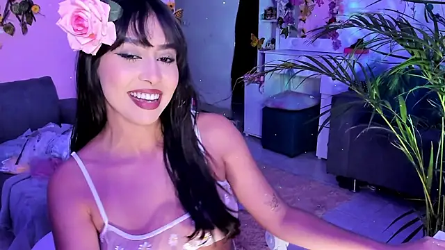 Danielacossio online show from April 8, 2026, 5:07 am