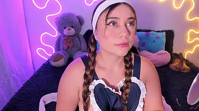 Snapshot of Isa_belaa chatting on November 27, 2025, 10:56 pm Isa belaa online show from November 27, 2025, 10:56 pm