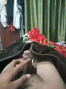 auntykichut6969 online show from April 8, 2026, 8:25 am