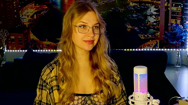 pusyavykusya online show from January 3, 2025, 11:25 am