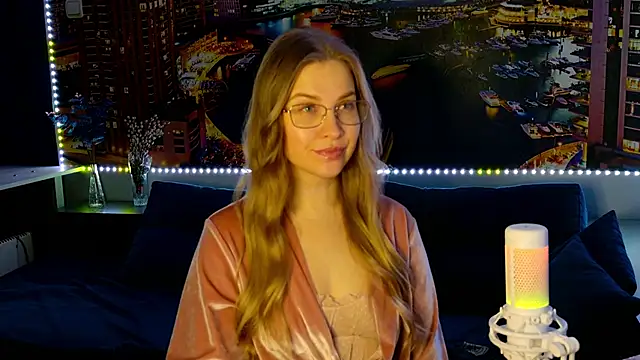 pusyavykusya online show from March 18, 2025, 7:42 pm