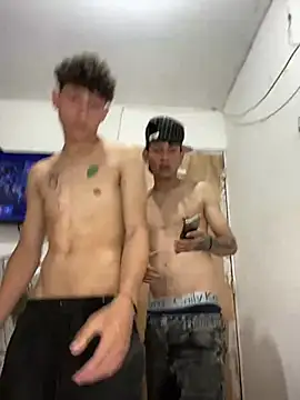 LatinBoysxxx online show from January 22, 2025, 7:24 pm