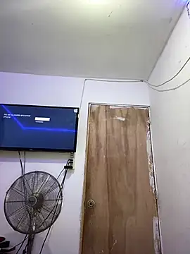 LatinBoysxxx online show from January 25, 2025, 5:40 pm