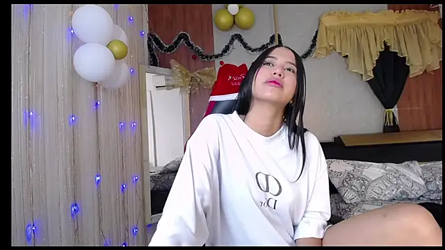 hera divine online show from December 22, 2025, 7:55 pm