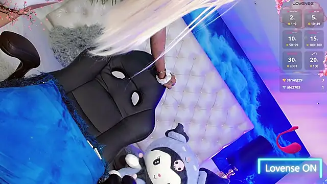 Snapshot of Jadee_Ariell chatting on January 19, 2025, 2:38 pm Jadee Ariell online show from January 19, 2025, 2:38 pm