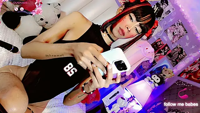 Snapshot of Jadee_Ariell chatting on September 30, 2025, 3:17 pm Jadee Ariell online show from September 30, 2025, 3:17 pm