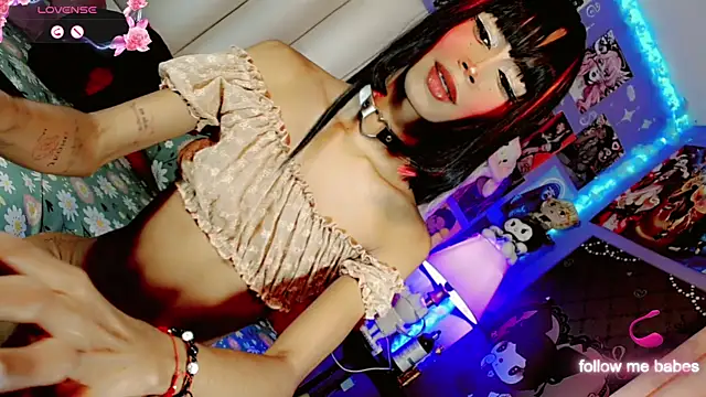 Snapshot of Jadee_Ariell chatting on October 19, 2025, 9:15 pm Jadee Ariell online show from October 19, 2025, 9:15 pm