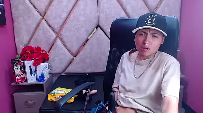 Im Mathias online show from February 12, 2025, 10:03 am