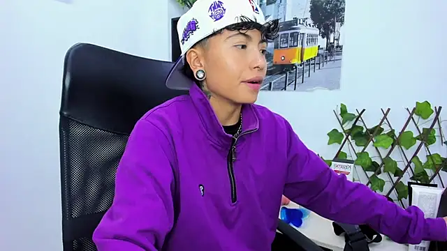 Im Mathias online show from November 6, 2025, 4:13 am