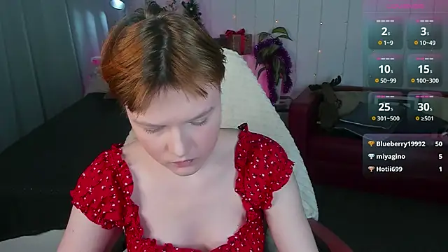 DreamyLuna online show from January 10, 2025, 12:17 am