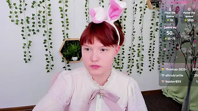 DreamyLuna online show from March 21, 2025, 12:18 am