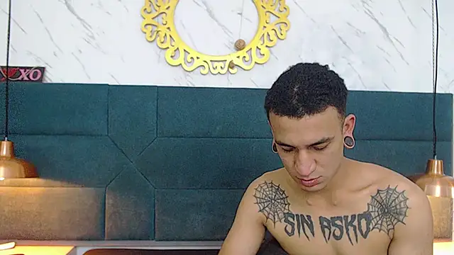 Snapshot of salome_daniel chatting on September 18, 2025, 8:00 pm salome daniel online show from September 18, 2025, 8:00 pm