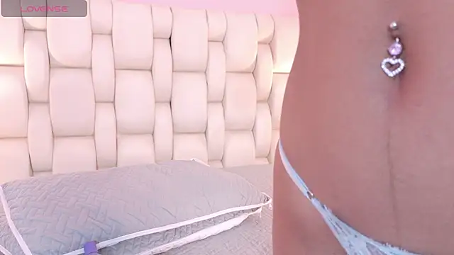 AmaraVelez online show from February 5, 2025, 12:20 am