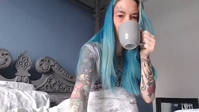 Snapshot of RavenryderUK chatting on January 8, 2025, 10:37 am RavenryderUK online show from January 8, 2025, 10:37 am