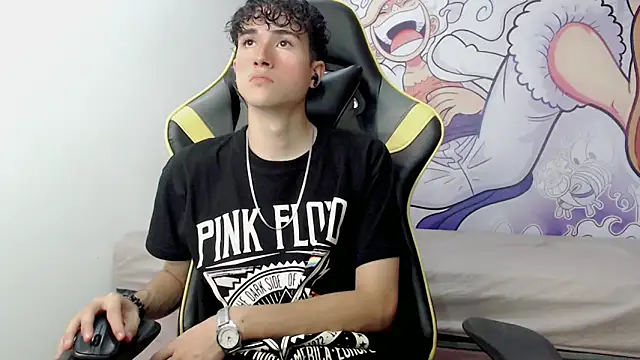 johnny cagee online show from January 8, 2025, 4:12 am