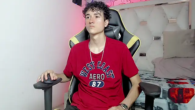 johnny cagee online show from October 2, 2025, 4:30 am