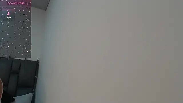 Snapshot of julz_03 chatting on January 4, 2025, 4:22 pm julz 03 online show from January 4, 2025, 4:22 pm