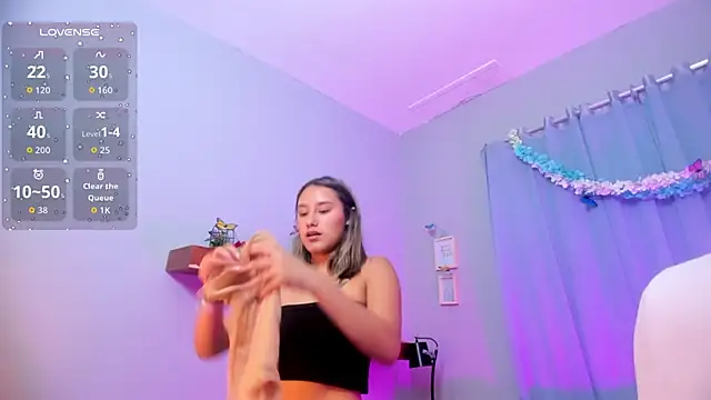  Sophie  miller online show from April 18, 2026, 5:39 pm