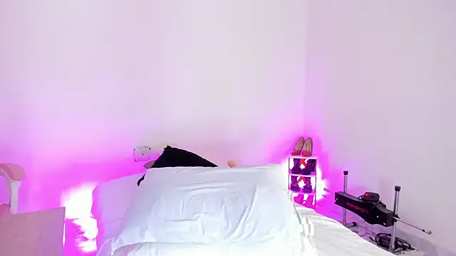 Pammela Smith online show from February 21, 2025, 12:27 am