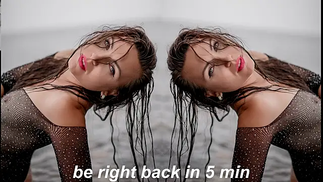 -DIVORA- online show from February 23, 2025, 5:18 pm