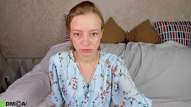 Snapshot of Michelle_Blond chatting on November 23, 2025, 8:58 am Michelle Blond online show from November 23, 2025, 8:58 am