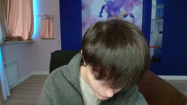 Snapshot of EmiliaYours chatting on December 16, 2024, 12:27 pm EmiliaYours online show from December 16, 2024, 12:27 pm