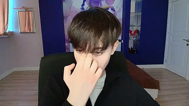 Snapshot of EmiliaYours chatting on January 6, 2025, 12:46 pm EmiliaYours online show from January 6, 2025, 12:46 pm