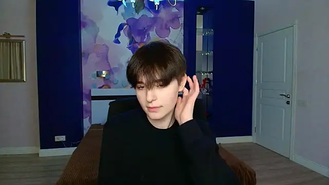 Snapshot of EmiliaYours chatting on February 18, 2025, 4:59 pm EmiliaYours online show from February 18, 2025, 4:59 pm