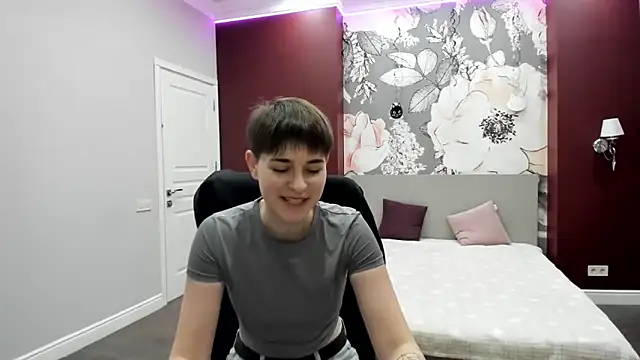 Snapshot of EmiliaYours chatting on March 6, 2026, 3:08 pm EmiliaYours online show from March 6, 2026, 3:08 pm