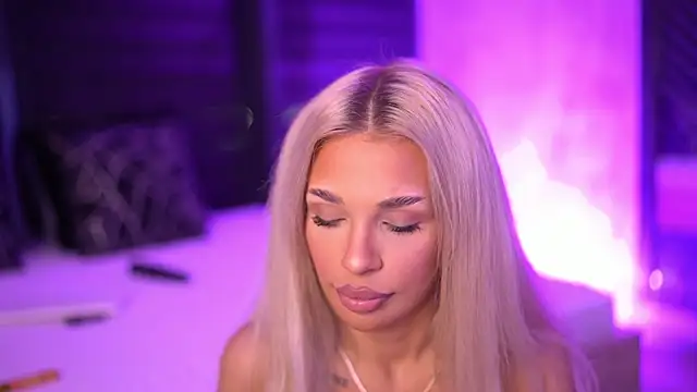 Candy Ivy online show from October 2, 2025, 5:53 pm