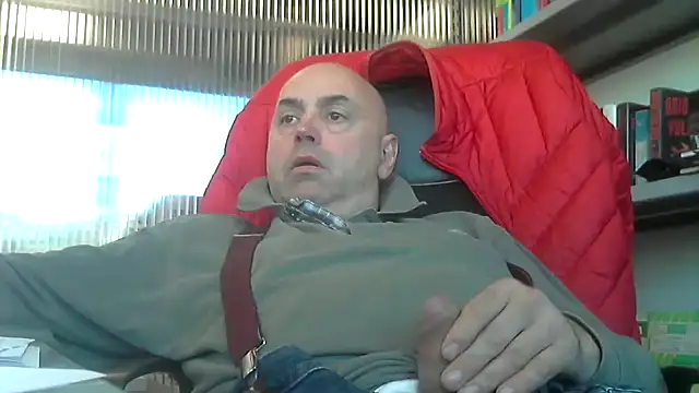 pantomax online show from December 15, 2024, 9:56 am