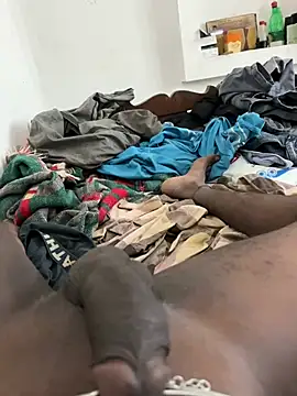 Snapshot of tamil000000 chatting on February 2, 2025, 8:13 am tamil000000 online show from February 2, 2025, 8:13 am