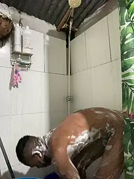 Snapshot of ElNegroRony chatting on December 1, 2024, 11:36 pm ElNegroRony online show from December 1, 2024, 11:36 pm