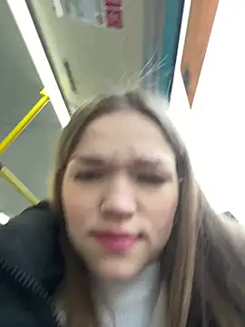 KitteCat online show from December 13, 2024, 8:51 am