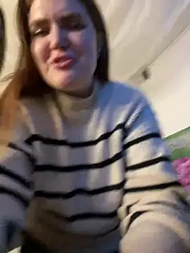 KitteCat online show from January 5, 2025, 10:43 am