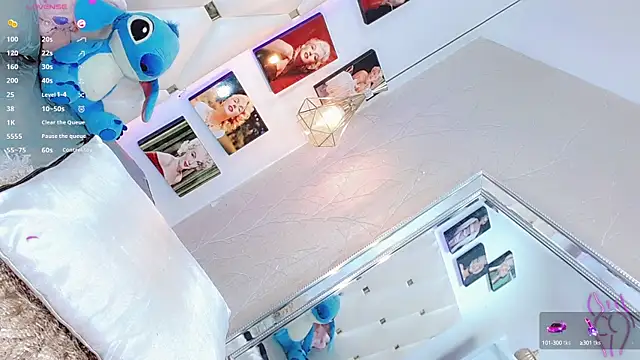 Niccolls Princess online show from March 8, 2025, 4:12 am