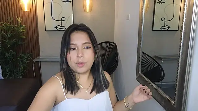 Sharlotte Milk online show from October 27, 2025, 11:03 am