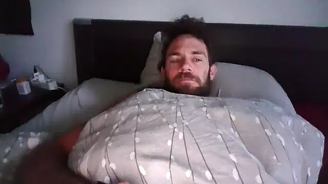 alpha-hunk online show from October 10, 2025, 6:23 am