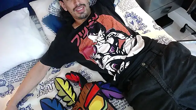 Snapshot of Sr_Magnus_ chatting on February 6, 2025, 4:25 pm Sr Magnus online show from February 6, 2025, 4:25 pm