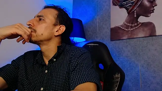 Snapshot of Sr_Magnus_ chatting on February 26, 2025, 5:53 am Sr Magnus online show from February 26, 2025, 5:53 am