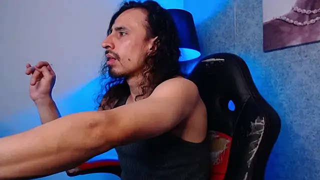 Snapshot of Sr_Magnus_ chatting on February 27, 2025, 4:31 am Sr Magnus online show from February 27, 2025, 4:31 am