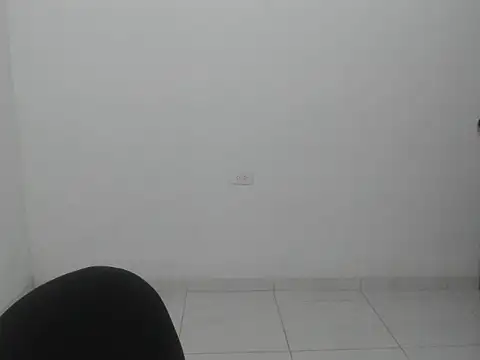 estefania224 online show from April 4, 2026, 10:40 pm