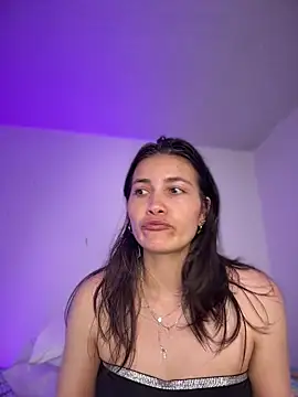 Snapshot of aurora_divine chatting on May 14, 2026, 6:58 pm aurora divine online show from May 14, 2026, 6:58 pm