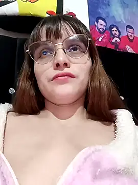 Snapshot of Lucyy-hess chatting on December 12, 2024, 2:48 am Lucyy-hess online show from December 12, 2024, 2:48 am