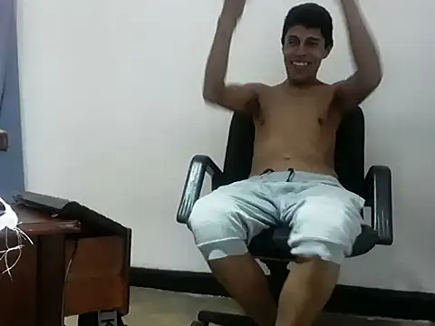 dani07- online show from January 22, 2025, 8:38 pm