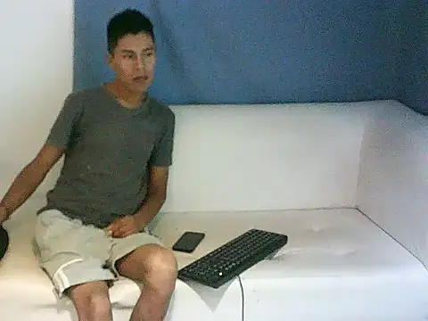 dani07- online show from February 9, 2025, 8:45 pm