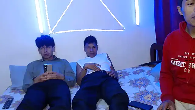 dani07- online show from October 11, 2025, 1:38 am