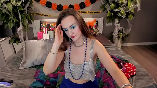 Snapshot of VeronikaVel chatting on October 21, 2025, 8:53 pm VeronikaVel online show from October 21, 2025, 8:53 pm