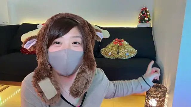 Risa 06 online show from December 24, 2024, 6:33 am